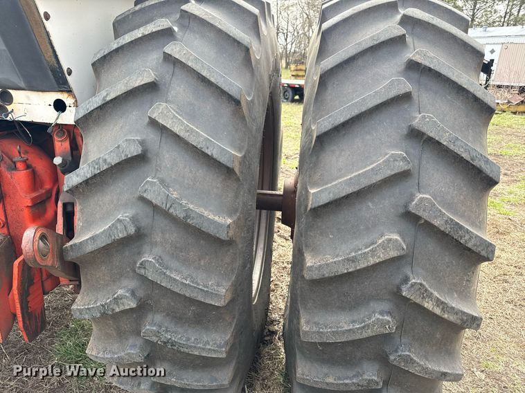 image for item ED4121 1980 Case 2390 tractor