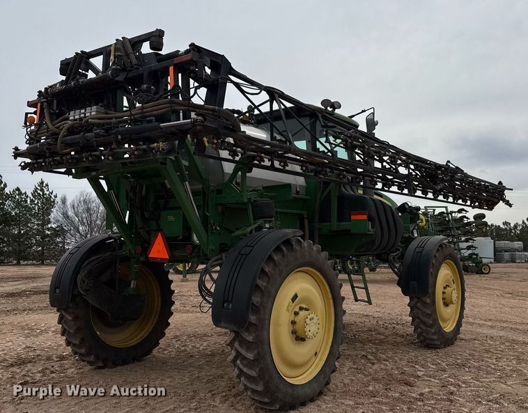 image for item ED5546 2011 John Deere 4730 sprayer