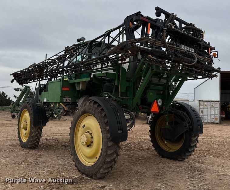 image for item ED5546 2011 John Deere 4730 sprayer