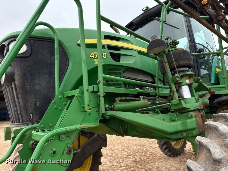 image for item ED5546 2011 John Deere 4730 sprayer