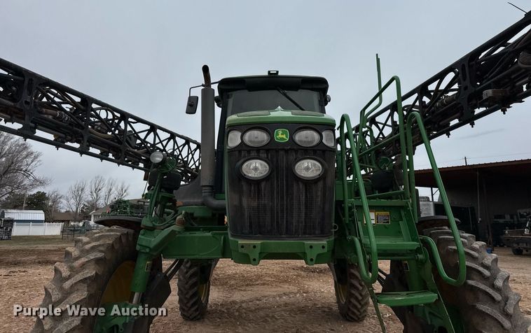 image for item ED5546 2011 John Deere 4730 sprayer