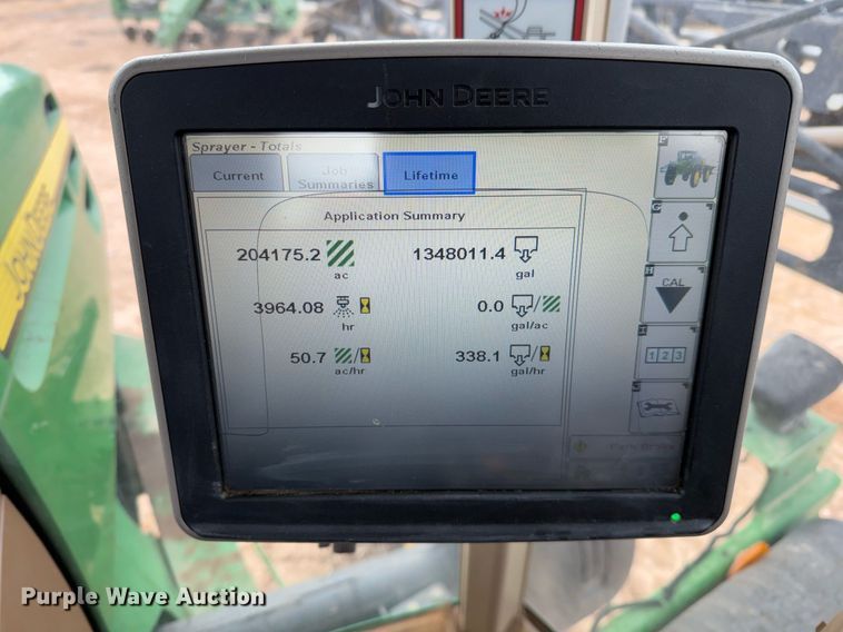 image for item ED5546 2011 John Deere 4730 sprayer
