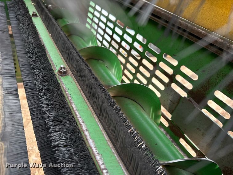 image for item ED5548 2015 John Deere CS690 RWA cotton stripper