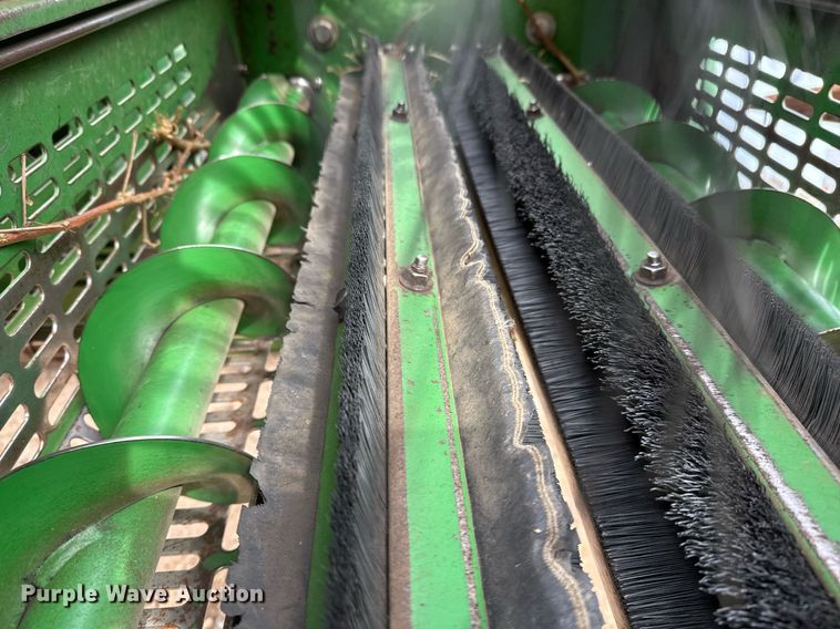 image for item ED5548 2015 John Deere CS690 RWA cotton stripper