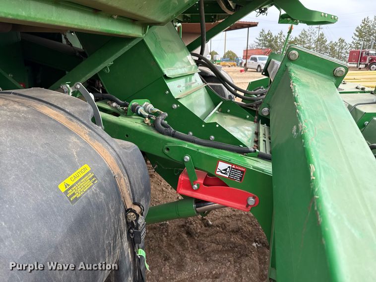 image for item ED5548 2015 John Deere CS690 RWA cotton stripper