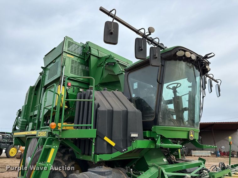 image for item ED5548 2015 John Deere CS690 RWA cotton stripper