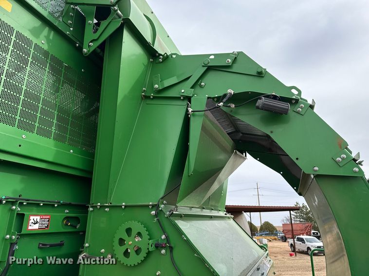 image for item ED5548 2015 John Deere CS690 RWA cotton stripper