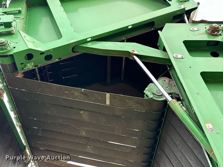 image for item ED5548 2015 John Deere CS690 RWA cotton stripper