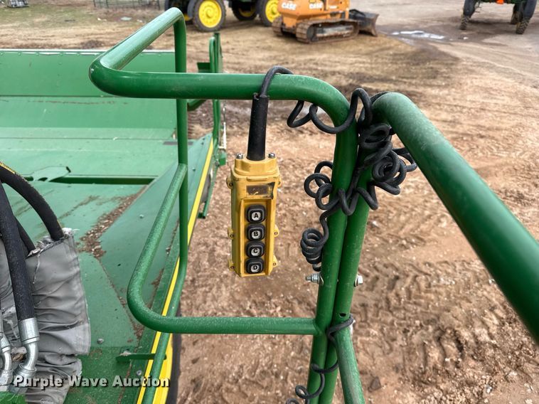 image for item ED5548 2015 John Deere CS690 RWA cotton stripper