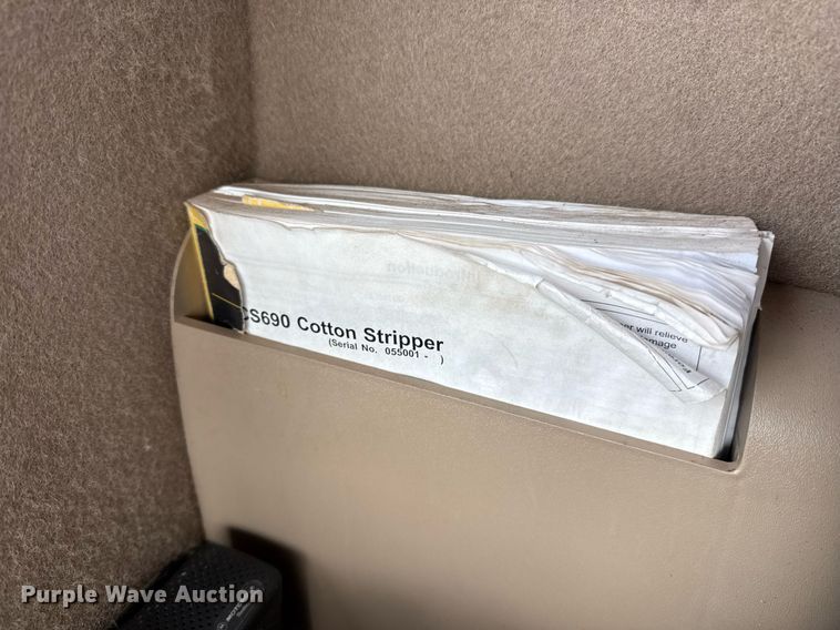 image for item ED5548 2015 John Deere CS690 RWA cotton stripper