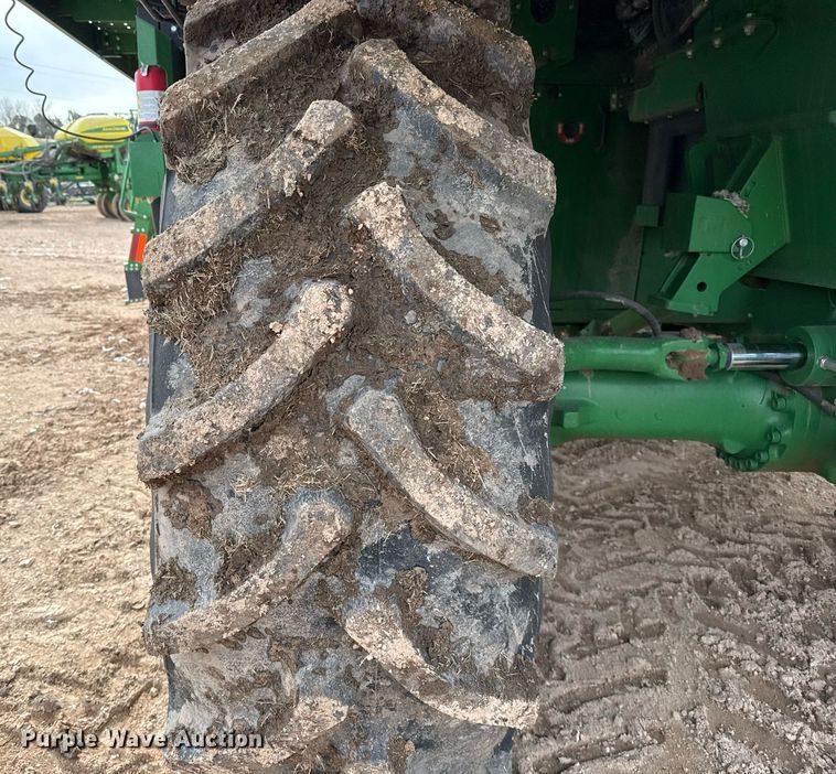 image for item ED5548 2015 John Deere CS690 RWA cotton stripper