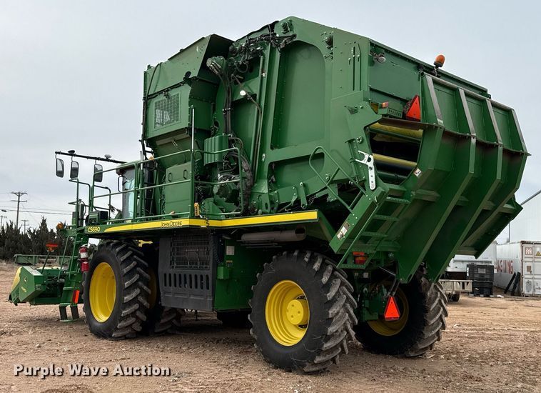 image for item ED5549 2018 John Deere CS690 RWA cotton stripper
