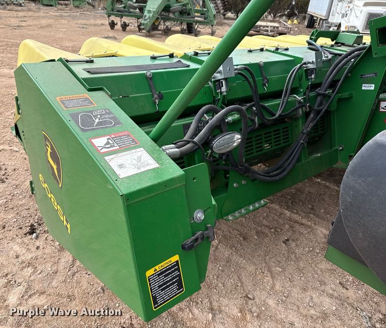 image for item ED5549 2018 John Deere CS690 RWA cotton stripper