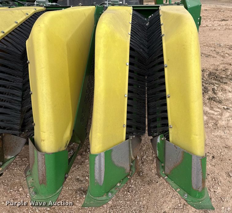 image for item ED5549 2018 John Deere CS690 RWA cotton stripper