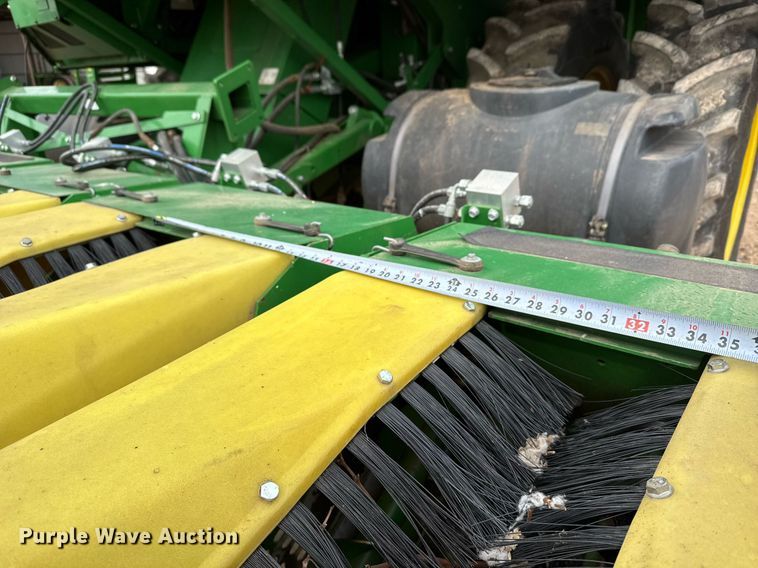 image for item ED5549 2018 John Deere CS690 RWA cotton stripper