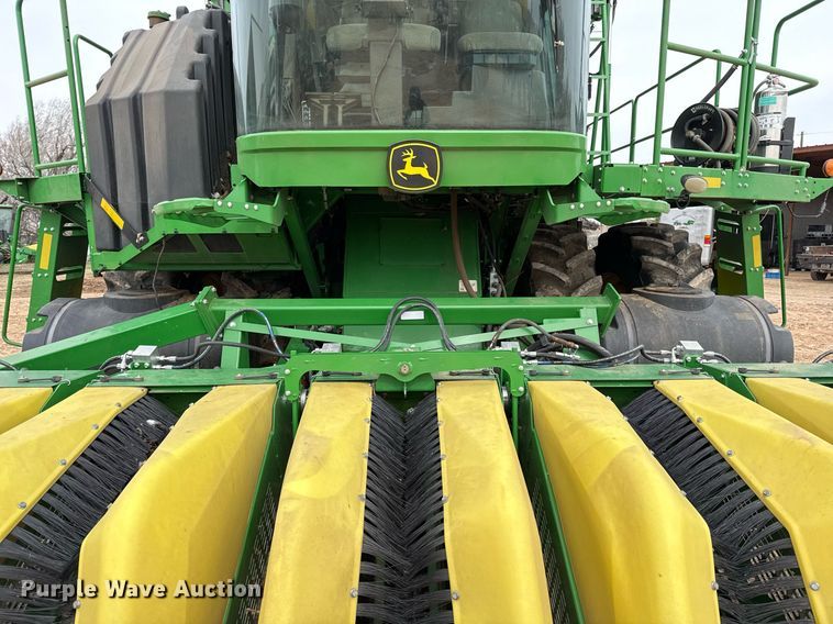 image for item ED5549 2018 John Deere CS690 RWA cotton stripper