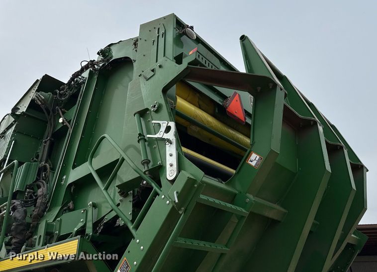 image for item ED5549 2018 John Deere CS690 RWA cotton stripper