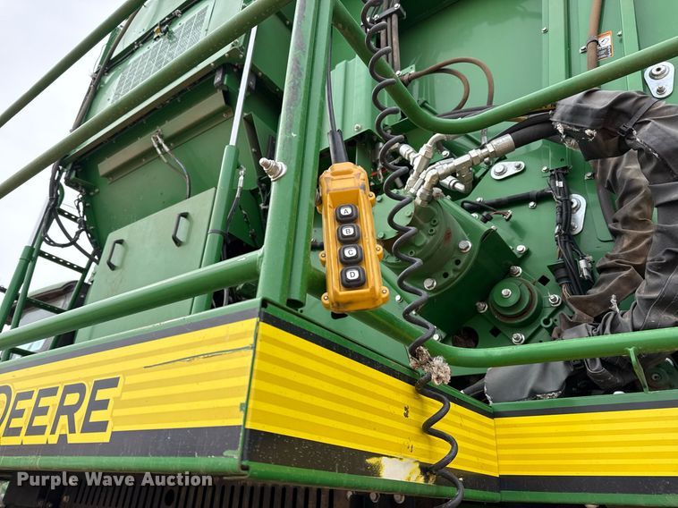 image for item ED5549 2018 John Deere CS690 RWA cotton stripper