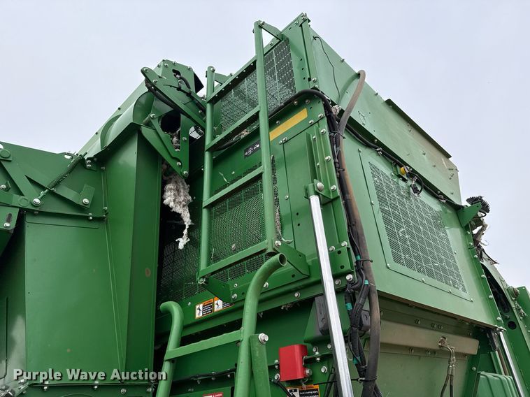 image for item ED5549 2018 John Deere CS690 RWA cotton stripper