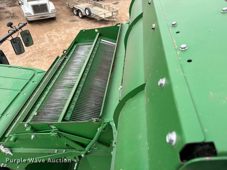 image for item ED5549 2018 John Deere CS690 RWA cotton stripper
