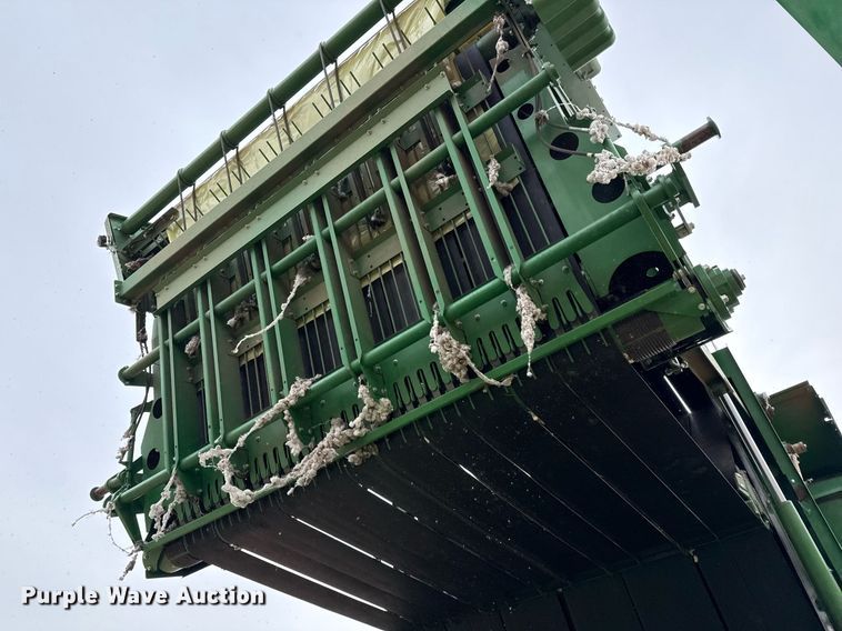 image for item ED5549 2018 John Deere CS690 RWA cotton stripper