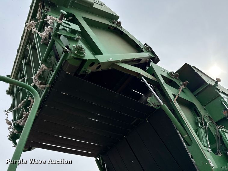 image for item ED5549 2018 John Deere CS690 RWA cotton stripper