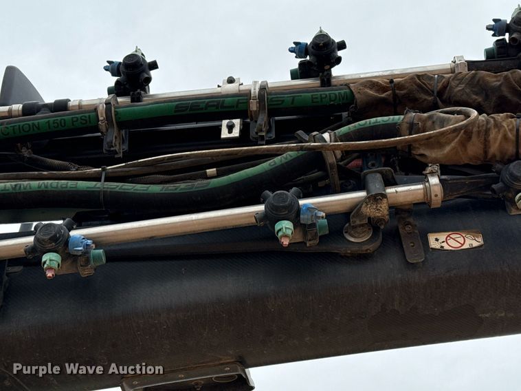 image for item ED5550 2020 John Deere R4060 sprayer