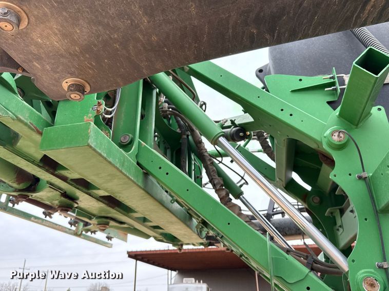 image for item ED5550 2020 John Deere R4060 sprayer