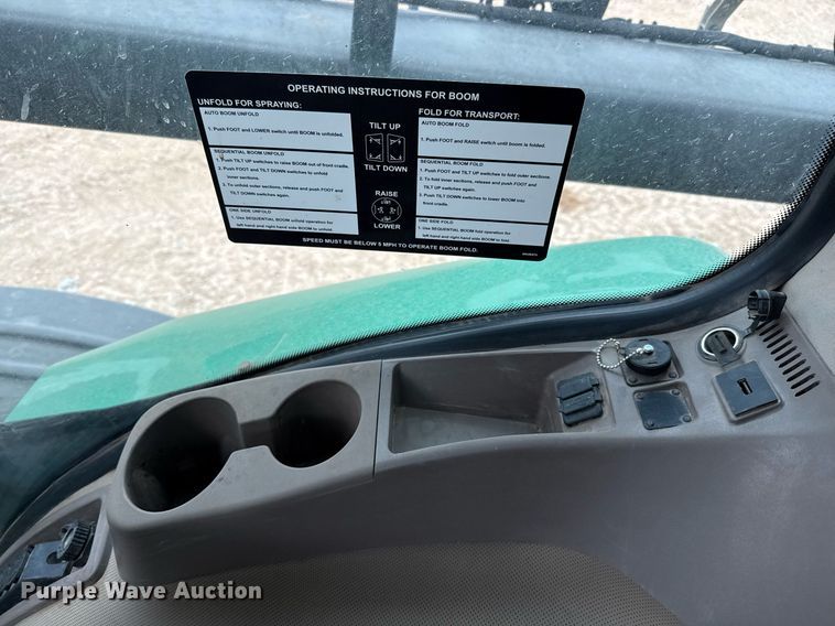 image for item ED5550 2020 John Deere R4060 sprayer