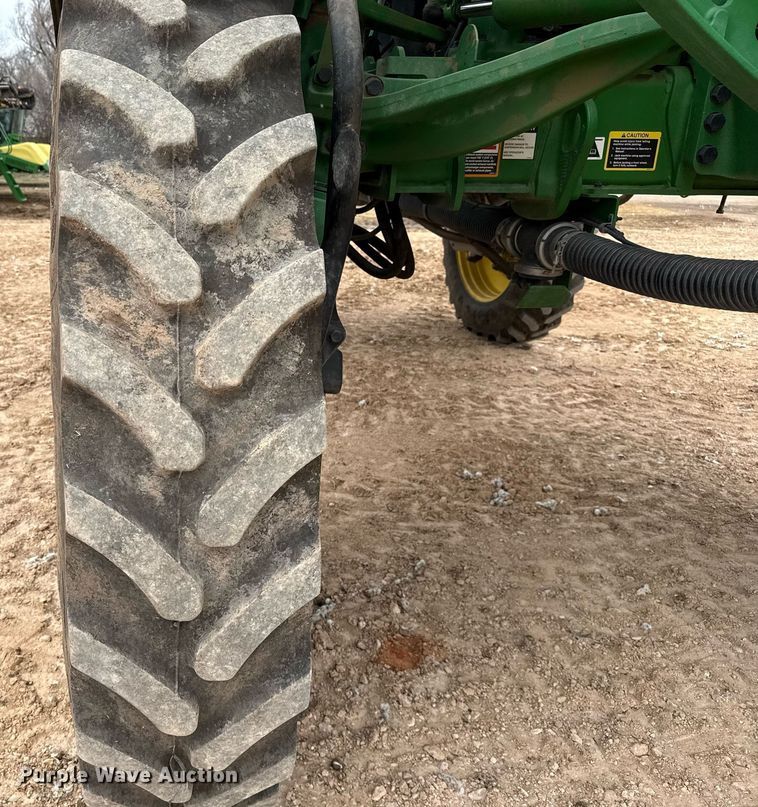 image for item ED5550 2020 John Deere R4060 sprayer
