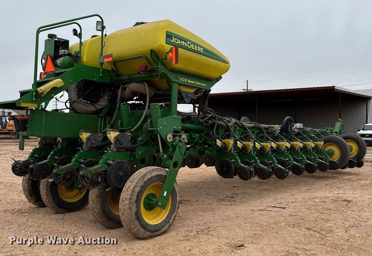 image for item ED5551 2013 John Deere 1770NT no-till planter