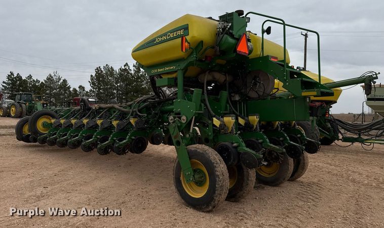 image for item ED5551 2013 John Deere 1770NT no-till planter