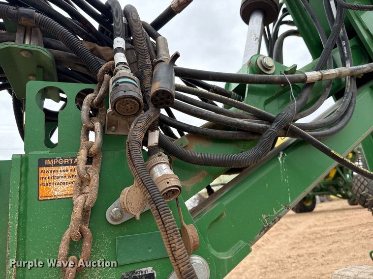 image for item ED5551 2013 John Deere 1770NT no-till planter