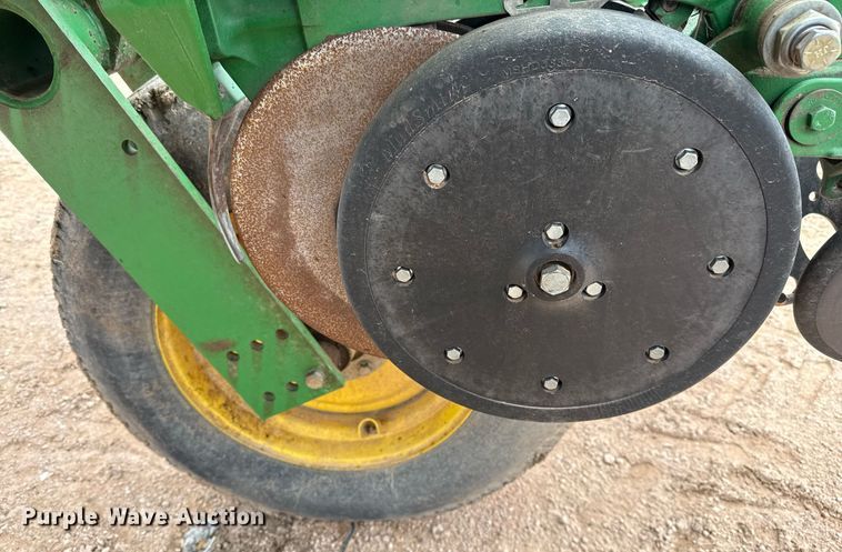 image for item ED5551 2013 John Deere 1770NT no-till planter