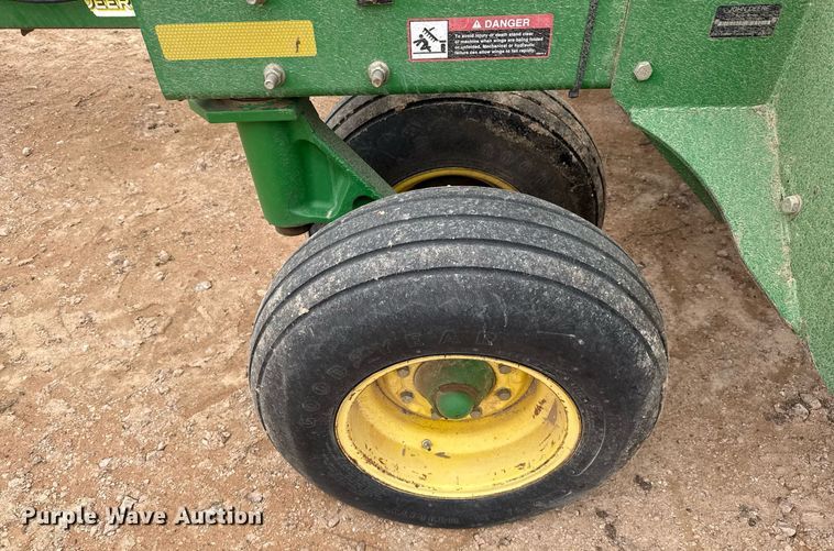 image for item ED5552 2009 John Deere 1890 air seeder