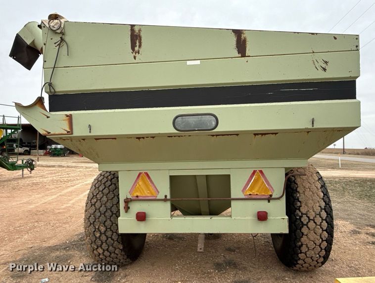 image for item ED5554 Orthman 608-000 grain cart