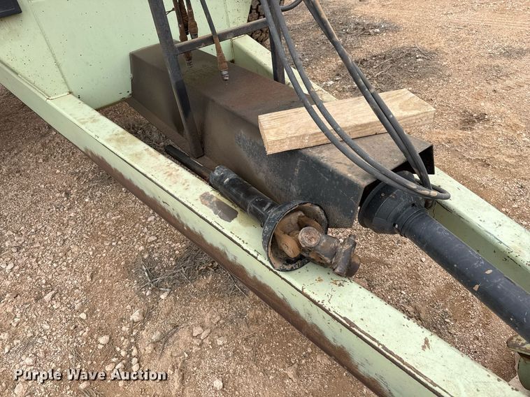 image for item ED5554 Orthman 608-000 grain cart