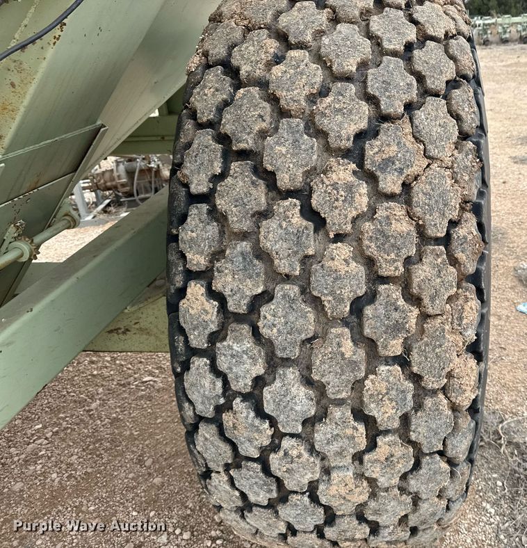 image for item ED5554 Orthman 608-000 grain cart