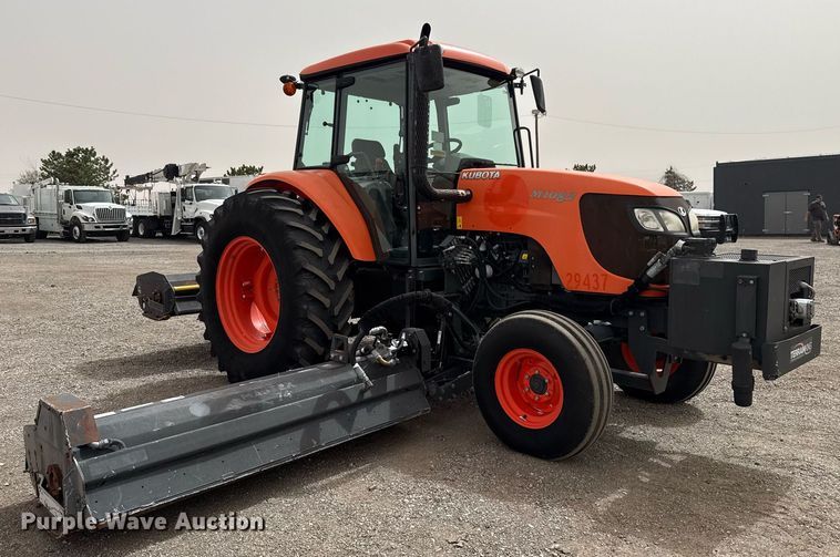 image for item EG2656 2014 Kubota M108S tractor
