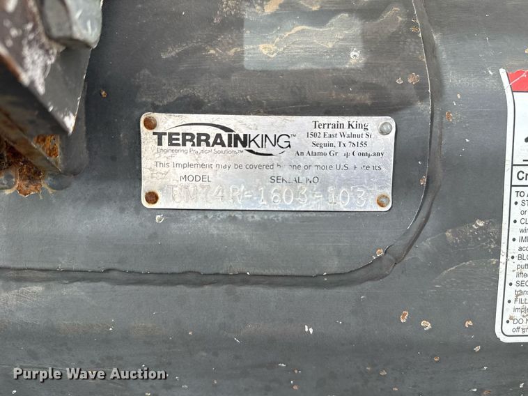 image for item EG2656 2014 Kubota M108S tractor