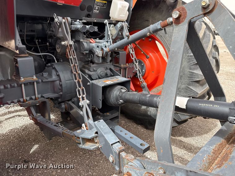 image for item EG2656 2014 Kubota M108S tractor