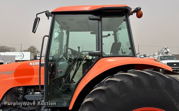 image for item EG2656 2014 Kubota M108S tractor