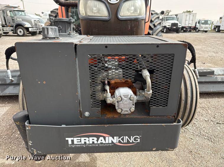 image for item EG2656 2014 Kubota M108S tractor