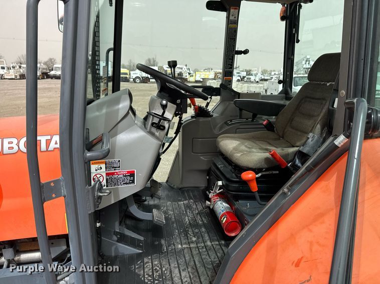 image for item EG2656 2014 Kubota M108S tractor