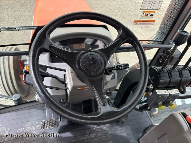 image for item EG2656 2014 Kubota M108S tractor