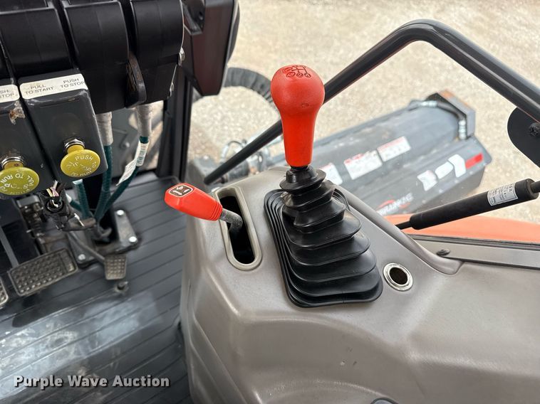 image for item EG2656 2014 Kubota M108S tractor