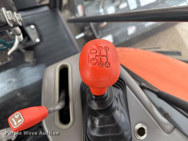 image for item EG2656 2014 Kubota M108S tractor