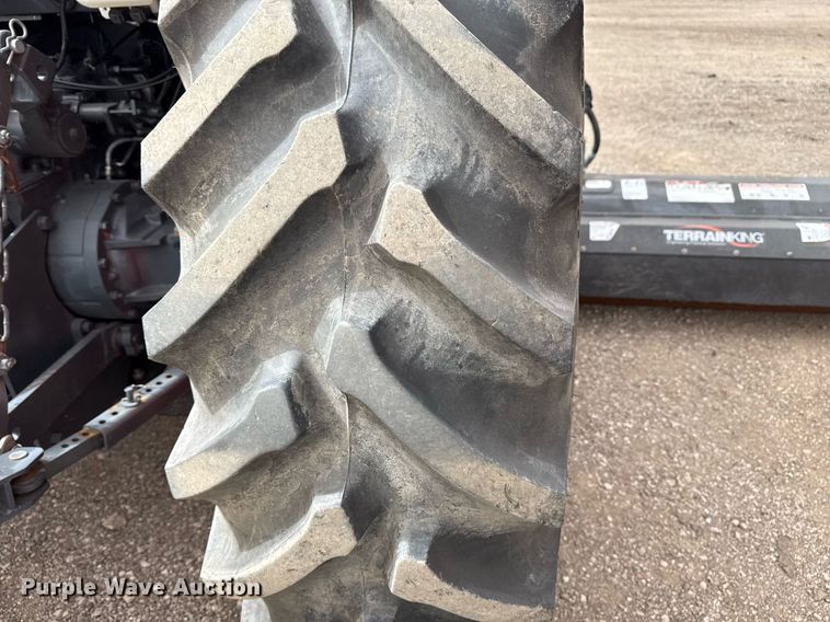 image for item EG2656 2014 Kubota M108S tractor