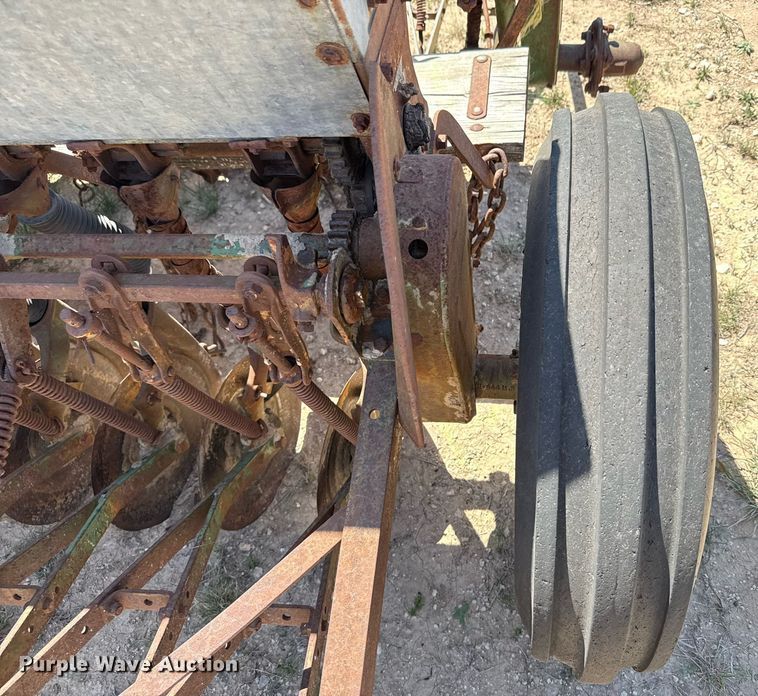 image for item EJ3521 (3) John Deere grain drills