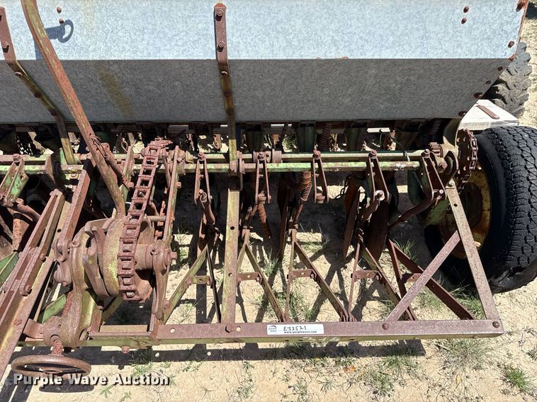 image for item EJ3521 (3) John Deere grain drills
